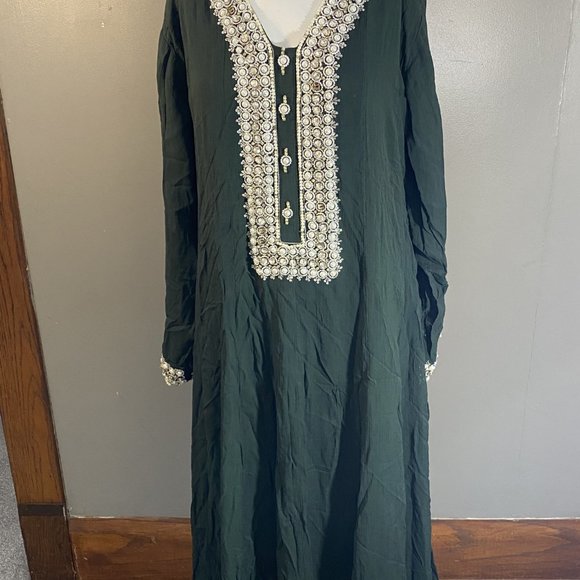 Sha Posh Women’s Dark Green Dress Long Sleeve with - Picture 1 of 7